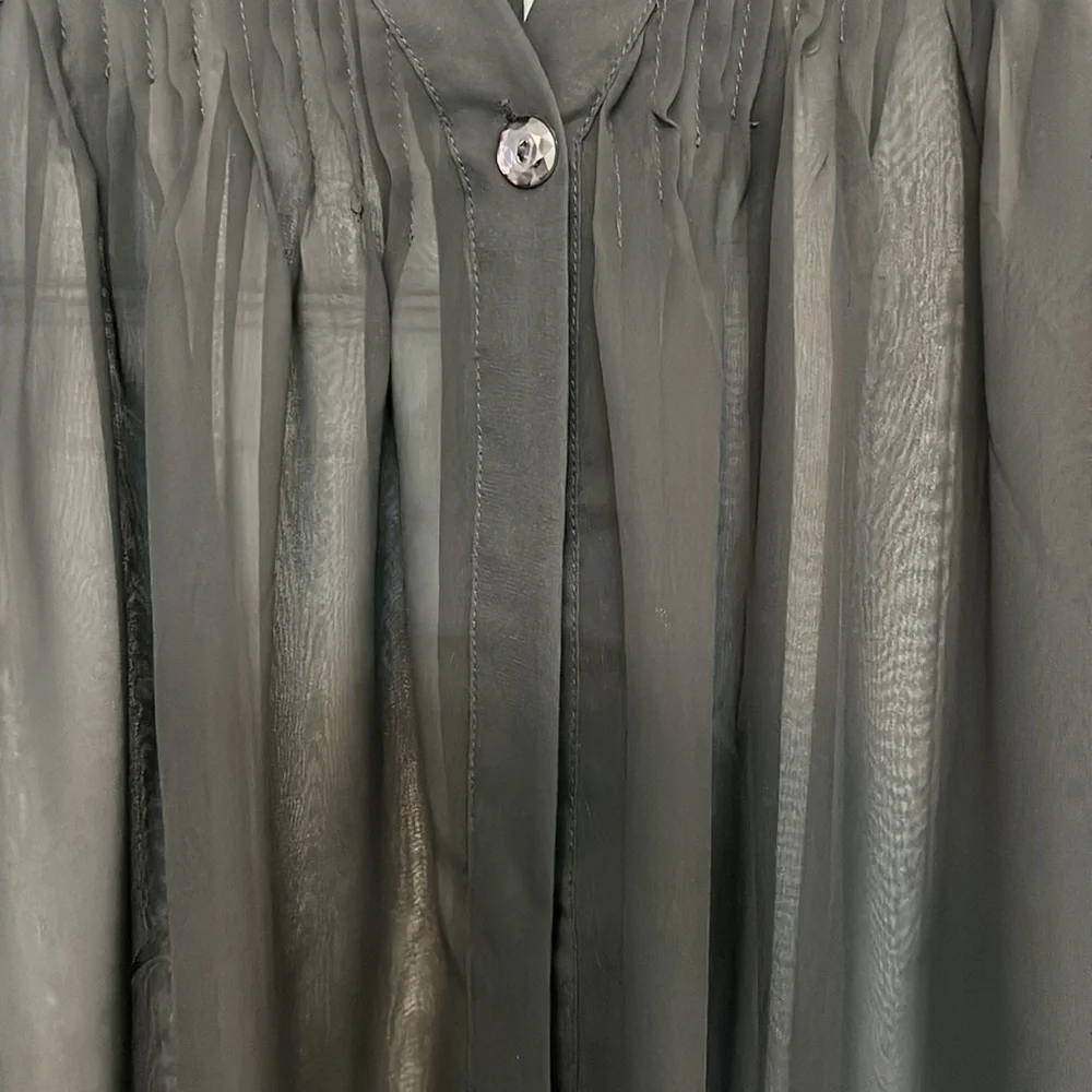 NWOT Romeo & Juliet Couture sheer blouse - Picture 8 of 12